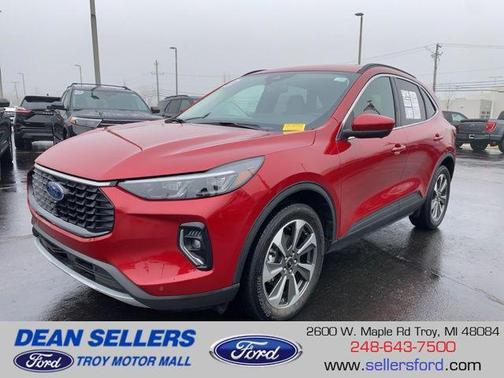 2023 Ford Escape Platinum