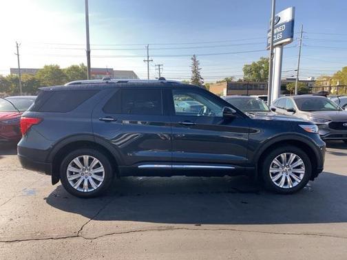 2022 Ford Explorer Limited