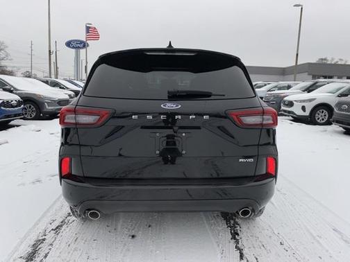 2023 Ford Escape ST-Line Select