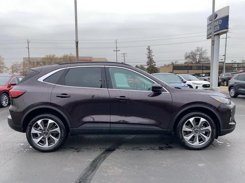 2023 Ford Escape Platinum