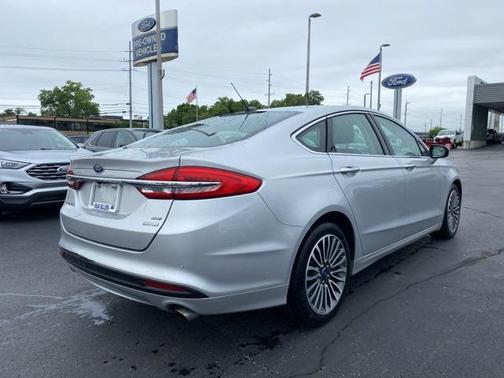 2018 Ford Fusion SE