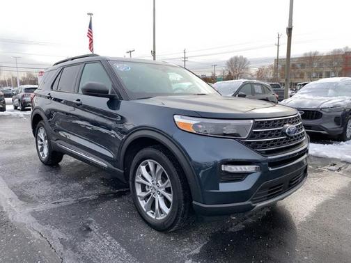 2023 Ford Explorer XLT