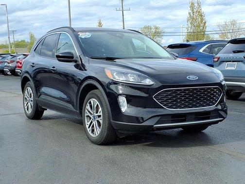 Agate Black Metallic 2022 Ford Escape SEL
