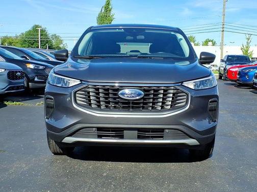 Carbonized Gray Metallic 2024 Ford Escape Active