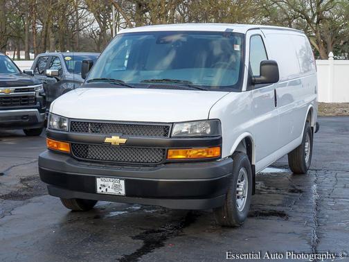 2026 Chevrolet Express 2500 Work Van