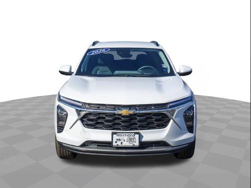 Summit White 2026 Chevrolet Trax LT