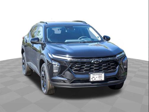 Mosaic Black Metallic 2026 Chevrolet Trax LT