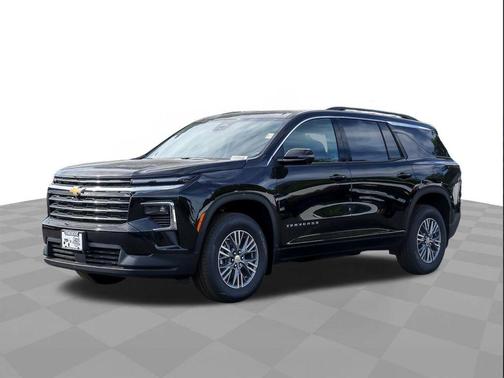 Mosaic Black Metallic 2026 Chevrolet Traverse LT