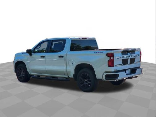 Summit White 2022 Chevrolet Silverado 1500 Custom