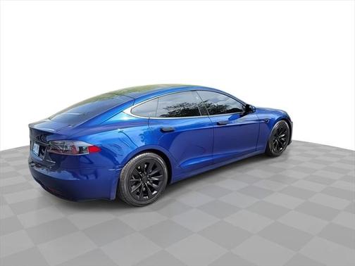 2020 Tesla Model S Long Range