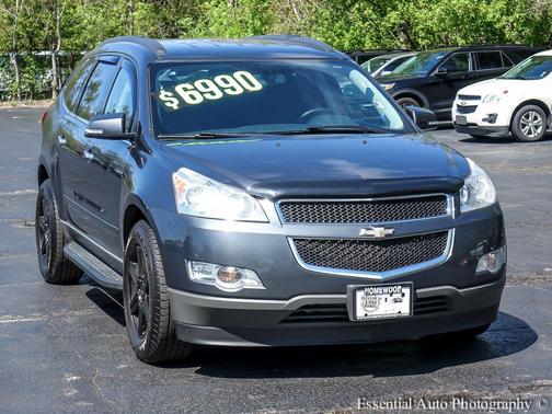 Cyber Gray Metallic 2012 Chevrolet Traverse LT