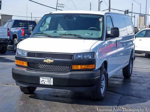 2026 Chevrolet Express 2500 2500 Extended Wheelbase, WT, RWD