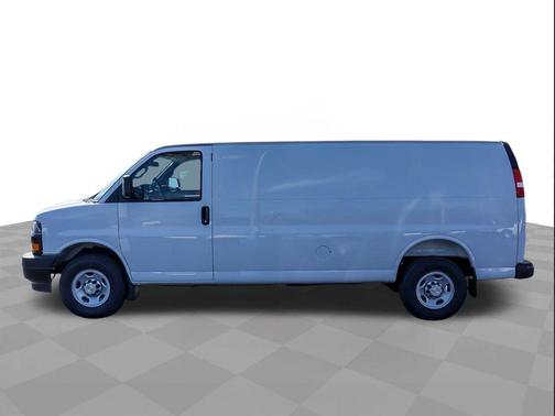 Summit White 2026 Chevrolet Express 2500 2500 Extended Wheelbase, WT, RWD