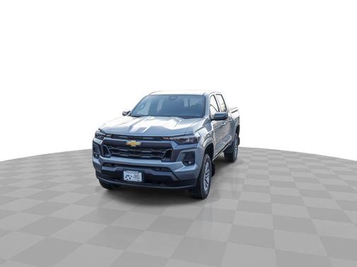 Sterling Gray Metallic 2026 Chevrolet Colorado LT