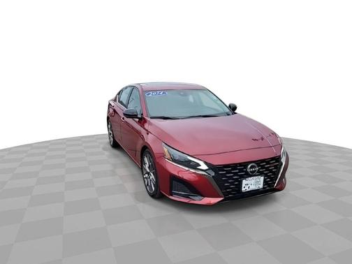 2024 Nissan Altima SR VC-Turbo FWD