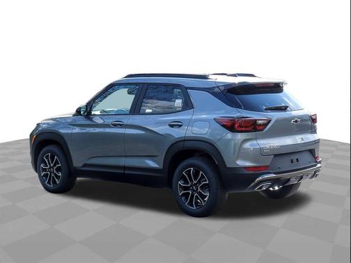 Sterling Gray Metallic 2026 Chevrolet Trailblazer ACTIV