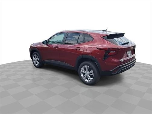 2025 Chevrolet Trax LS