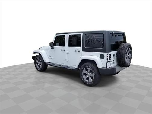 2018 Jeep Wrangler JK Unlimited Sahara