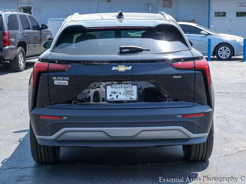 2025 Chevrolet Blazer EV eAWD LT