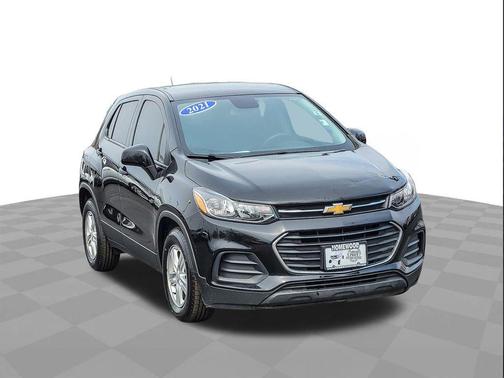 Mosaic Black Metallic 2021 Chevrolet Trax LS