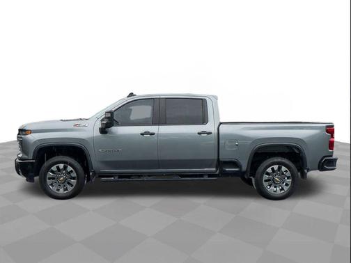 Sterling Gray Metallic 2025 Chevrolet Silverado 2500 Custom