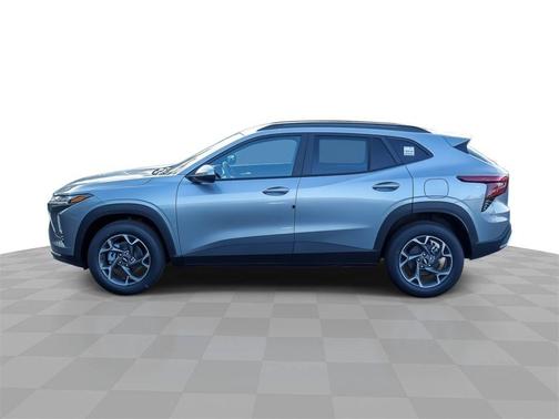 Sterling Gray Metallic 2026 Chevrolet Trax LT