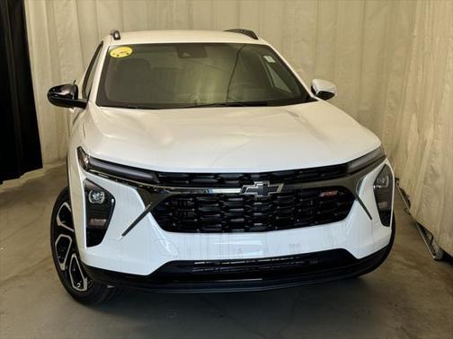 2025 Chevrolet Trax FWD 2RS
