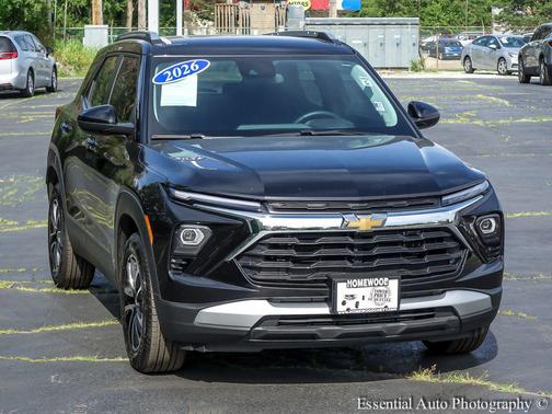 Mosaic Black Metallic 2026 Chevrolet Trailblazer LT