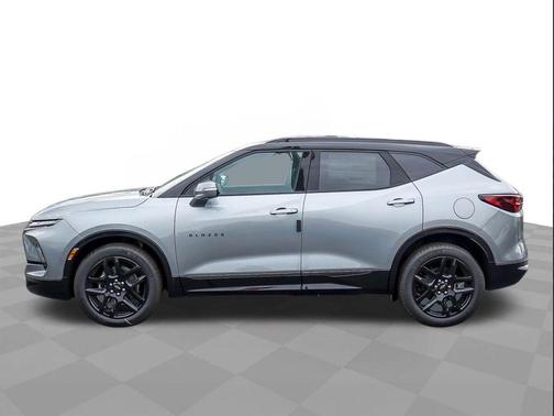 Sterling Gray Metallic 2026 Chevrolet Blazer RS