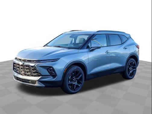 Sterling Gray Metallic 2026 Chevrolet Blazer 2LT