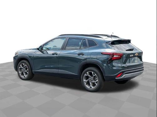 Cypress Gray 2025 Chevrolet Trax LT