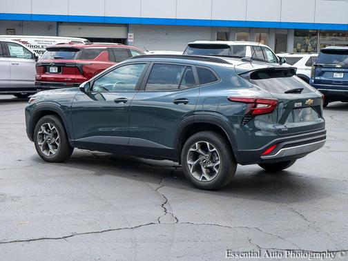 Cypress Gray 2025 Chevrolet Trax LT
