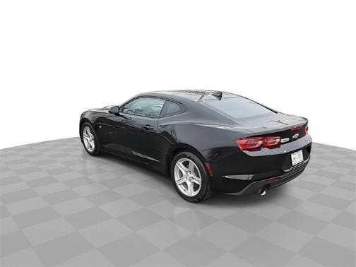 2022 Chevrolet Camaro 1LT