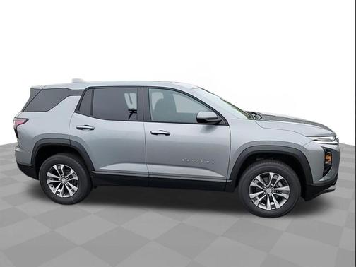 Sterling Gray Metallic 2026 Chevrolet Equinox 1LT
