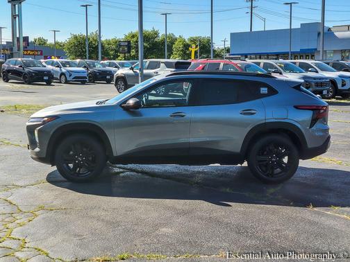 Sterling Gray Metallic 2026 Chevrolet Trax FWD ACTIV