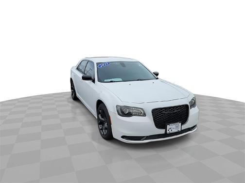 2023 Chrysler 300 Touring