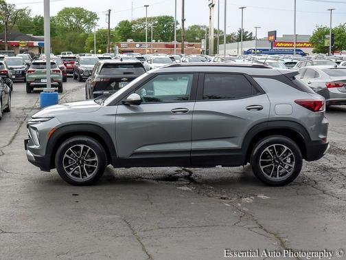 Sterling Gray Metallic 2025 Chevrolet Trailblazer LT
