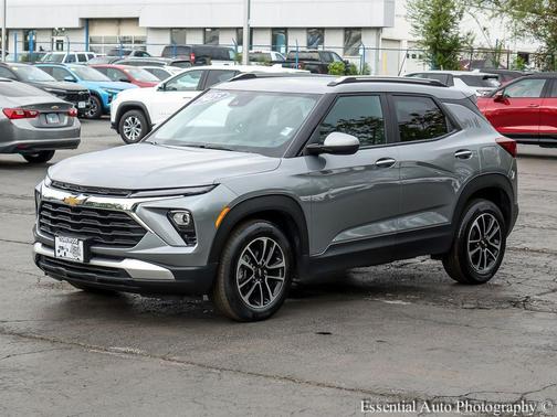 Sterling Gray Metallic 2025 Chevrolet Trailblazer LT