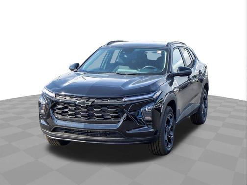 Mosaic Black Metallic 2026 Chevrolet Trax LT