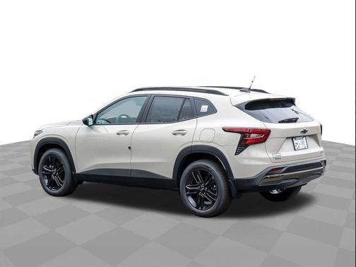 White Sands 2026 Chevrolet Trax FWD ACTIV