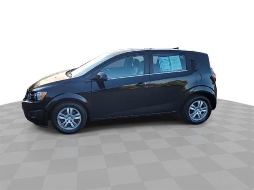 2012 Chevrolet Sonic 2LT