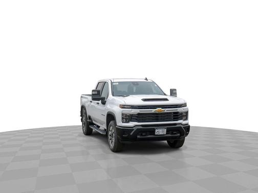 2026 Chevrolet Silverado 2500 Custom