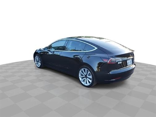 2019 Tesla Model 3 Performance
