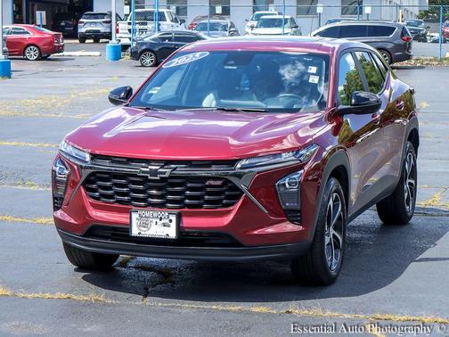 Crimson Metallic 2025 Chevrolet Trax FWD 1RS