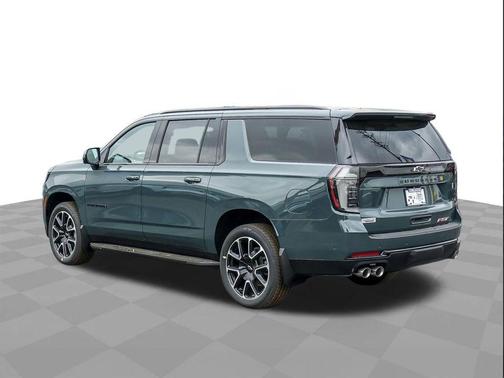 Cypress Gray 2026 Chevrolet Suburban RST