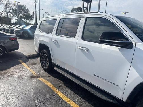 Bright White Clearcoat 2024 Jeep Wagoneer L Series II 4x2