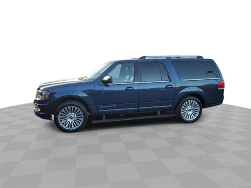 2016 Lincoln Navigator Select