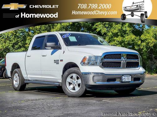 Bright White Clearcoat 2020 RAM 1500 Classic SLT