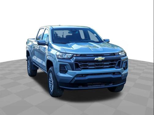 Sterling Gray Metallic 2026 Chevrolet Colorado LT