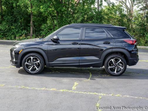 Mosaic Black Metallic 2022 Chevrolet Trailblazer RS
